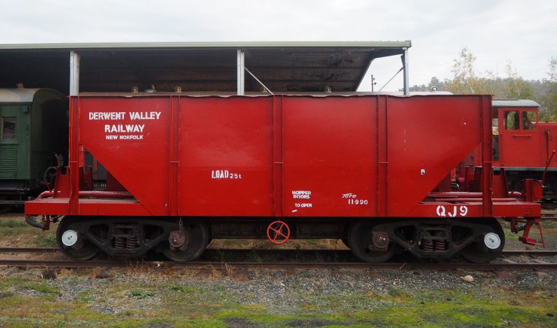 File:QJ9 P4211870.jpg