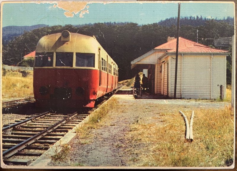 File:DVR top cupboard - 18.jpg