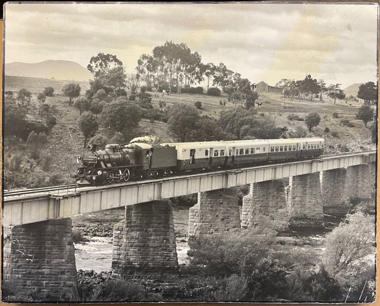 File:DVR top cupboard - 12.jpg