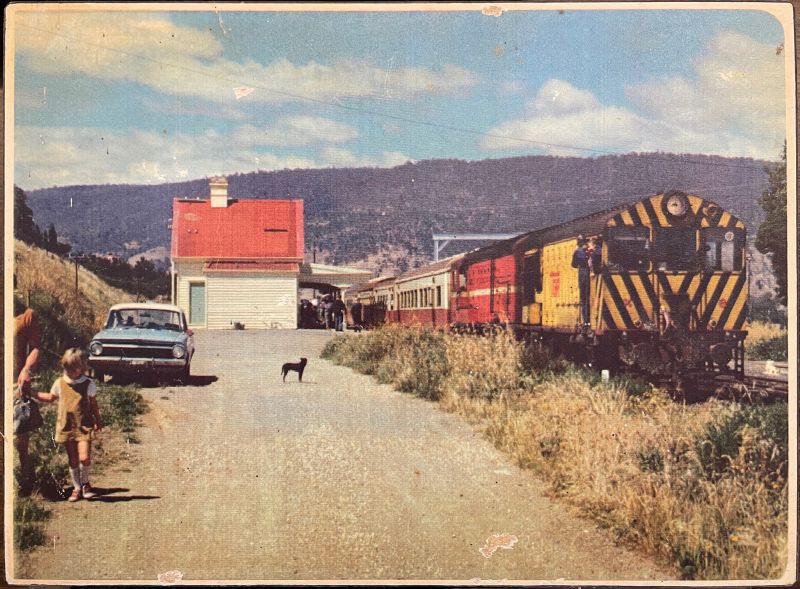 File:DVR top cupboard - 13.jpg